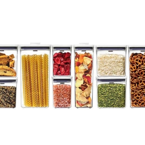 (Ew)Oxo softworks 9 piece Containers set